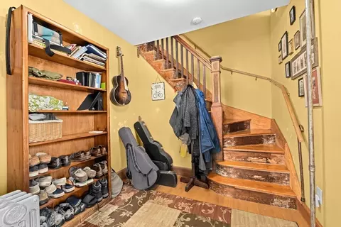 Entry Way - 98 Bradford St, Everett, MA 02149 photo 2 of 2