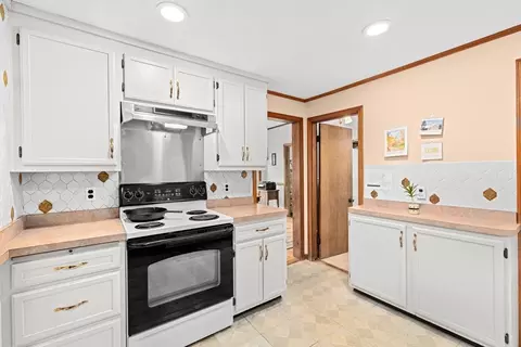Kitchen - 98 Bradford St, Everett, MA 02149 photo 1 of 5