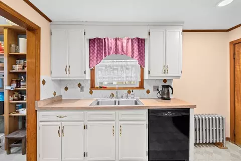 Kitchen - 98 Bradford St, Everett, MA 02149 photo 5 of 5