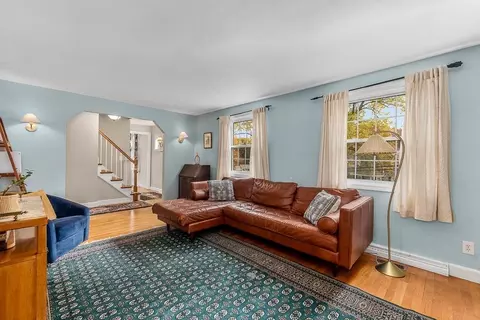 34 Cranberry Ln, Dedham, MA 02026 photo 7