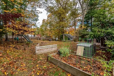 34 Cranberry Ln, Dedham, MA 02026 photo 36