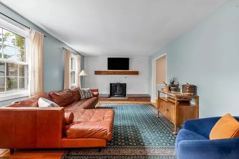 34 Cranberry Ln, Dedham, MA 02026 photo 5