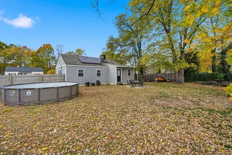 99 Lehigh St, Springfield, MA 01104 photo 24