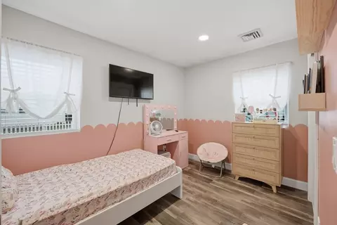 99 Lehigh St, Springfield, MA 01104 photo 19