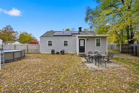 99 Lehigh St, Springfield, MA 01104 photo 23