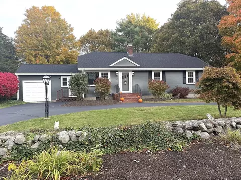 7 Malcolm St, Norfolk, MA 02056