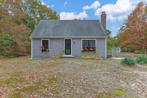 30 Mayflower Rd, Eastham, MA 02642