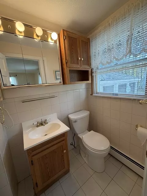 26 Mohawk St, Danvers, MA 01923 photo 31