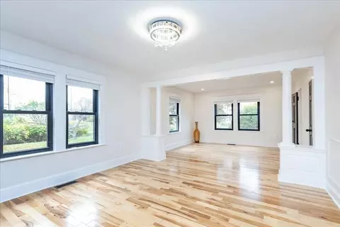 39 Trask St, Beverly, MA 01915 photo 11