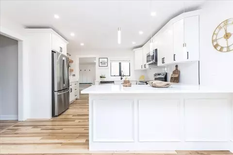 39 Trask St, Beverly, MA 01915 photo 10