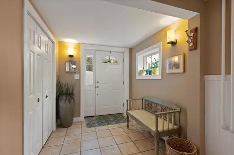 29 Station St, Sharon, MA 02067 photo 5