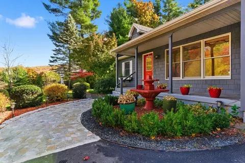 6 Emily Ln, Easthampton, MA 01027 photo 4