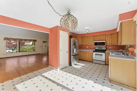6 Emily Ln, Easthampton, MA 01027 photo 7