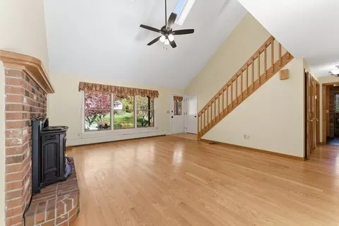 6 Emily Ln, Easthampton, MA 01027 photo 12