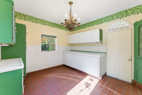 6 Emily Ln, Easthampton, MA 01027 photo 11