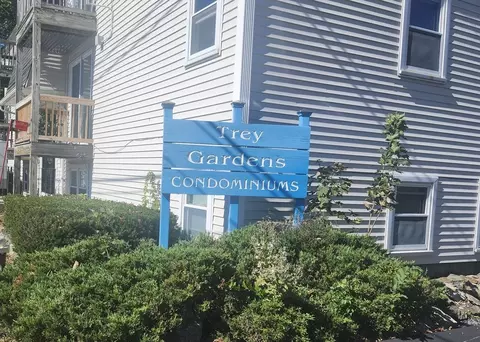 19 Church St #C9, North Attleboro, MA 02760
