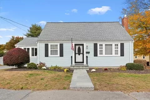 124 Charles Diersch St, Weymouth, MA 02189