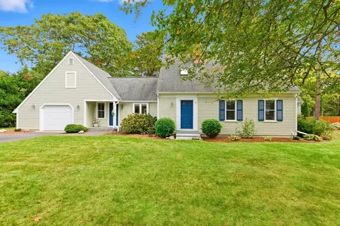 21 Tall Pines Rd, Falmouth, MA 02540