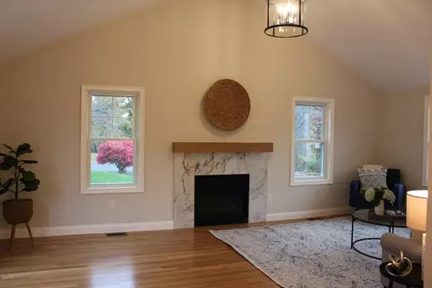 30 Maple St, Hudson, MA 01749 photo 16