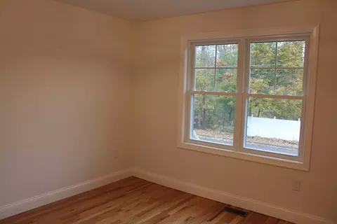 30 Maple St, Hudson, MA 01749 photo 21