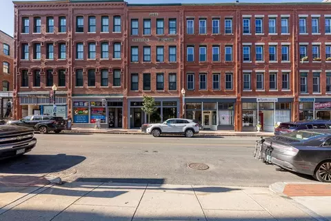 19 Washington St #5, Haverhill, MA 01832