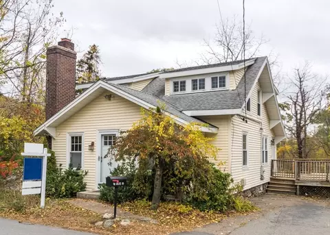 65 Woburn St, Waltham, MA 02452