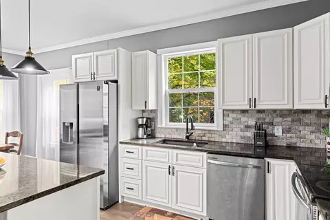 168 Spring St, Hanson, MA 02341 photo 16