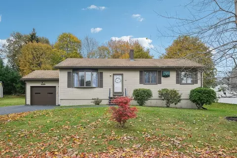 35 Swan Ave, Methuen, MA 01844