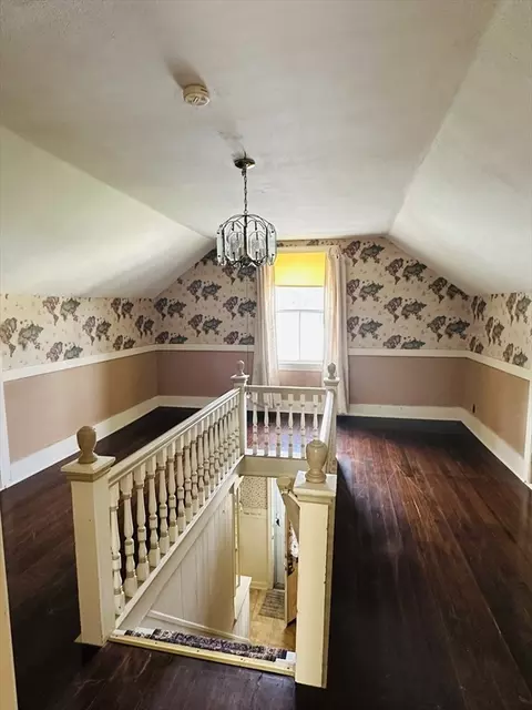 Entry Way - 30 Valley St, Webster, MA 01570 photo 1 of 2