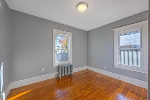 181 Marsden St, Springfield, MA 01109 photo 24