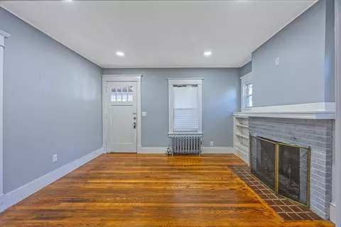 181 Marsden St, Springfield, MA 01109 photo 10