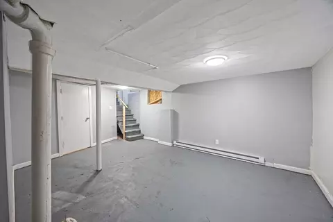 181 Marsden St, Springfield, MA 01109 photo 27