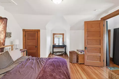 Bedroom - 52-54 Everett St, Easthampton, MA 01027 photo 7 of 10
