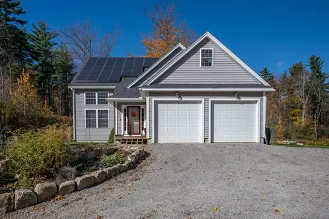 301 Mile Slip Rd, Milford, NH 03055