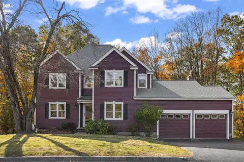16 Abigail Dr, Hudson, MA 01749