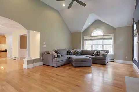 452 River St, Dunstable, MA 01827 photo 18