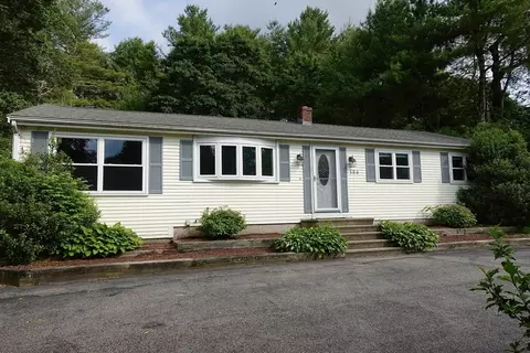 584 Washington St, Franklin, MA 02038