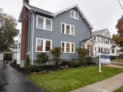 73 Foster Rd #2, Belmont, MA 02478