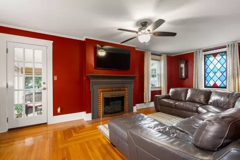 1146 Ray St, Fall River, MA 02720 photo 12