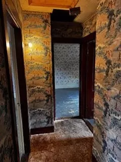 Entry Way - 60 Bonney St, Brockton, MA 02302 photo 7 of 7