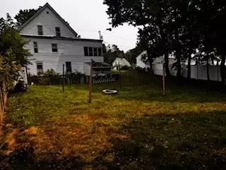 Exterior - 60 Bonney St, Brockton, MA 02302 photo 5 of 9