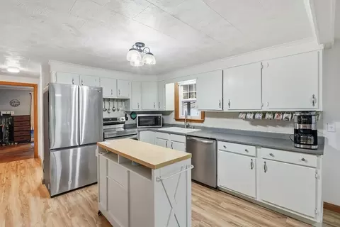 18 Mumford Rd, Sutton, MA 01590 photo 16