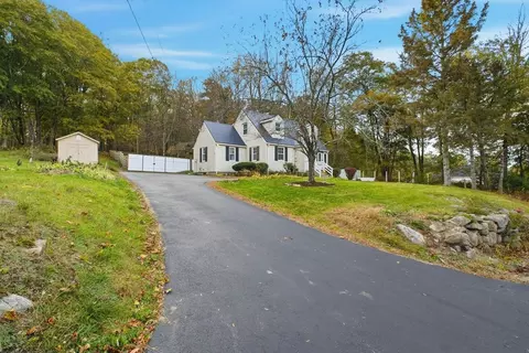 18 Mumford Rd, Sutton, MA 01590 photo 2
