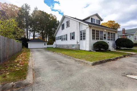 54 Verne St, Brockton, MA 02301