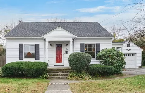 33 Chudy St, Three Rivers, MA 01080