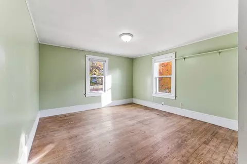 74-76 Maple Ter, West Springfield, MA 01089 photo 9
