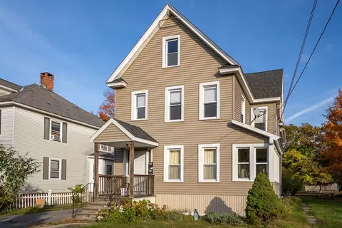 74-76 Maple Ter, West Springfield, MA 01089 photo 2