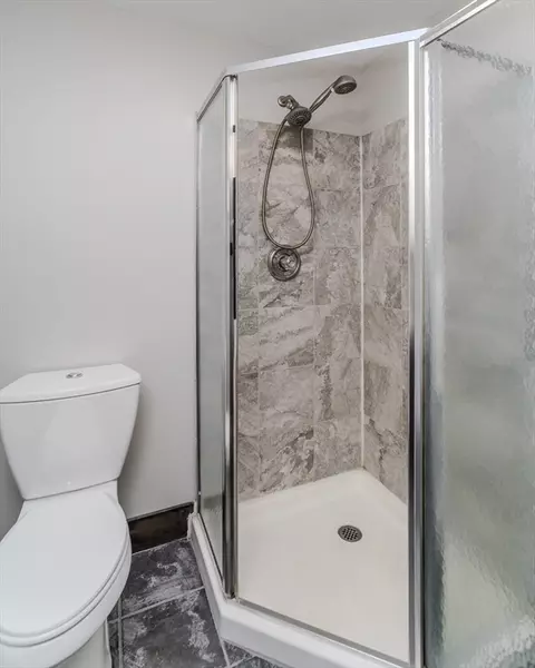 Bath - 7 Webb Ct, Ware, MA 01082 photo 2 of 4