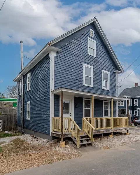Exterior - 7 Webb Ct, Ware, MA 01082 photo 2 of 4