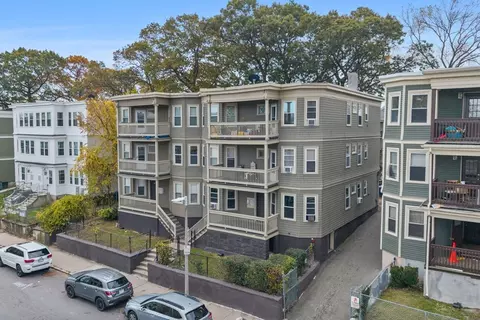 23 Fessenden St, Boston, MA 02126